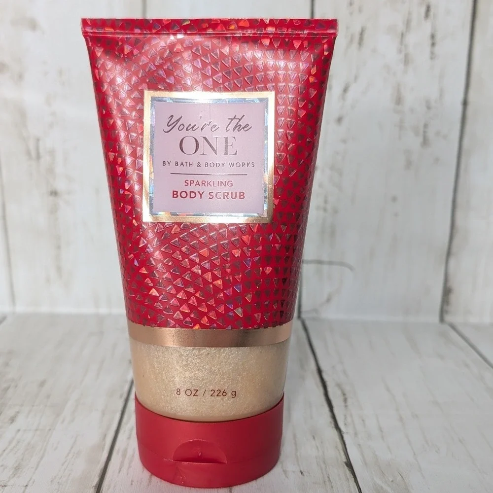 Bath & Body Works You're‎ The One Sparkling Body Scrub NEW